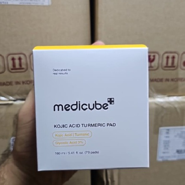 Medicube Kojic Acid Turmeric Pad