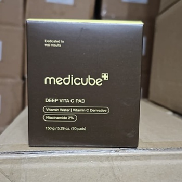 Medicube Deep Vita C Pad