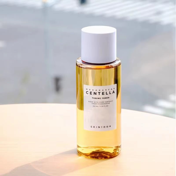 Skin1004 Centella Asiatica Madagascar Toner Moisturizing Nourishing Gentle Non-Irritating Oil Control Balancing 210Ml